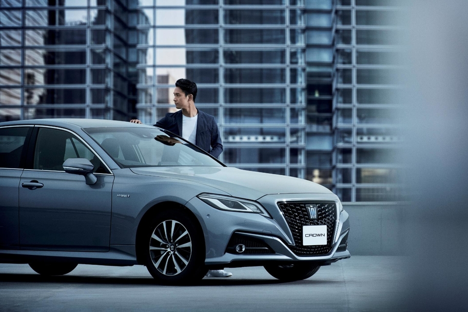 S“C package”(2.5Lハイブリッド車)