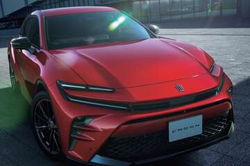 SPORT RS（2.5Lプラグインハイブリッド車）