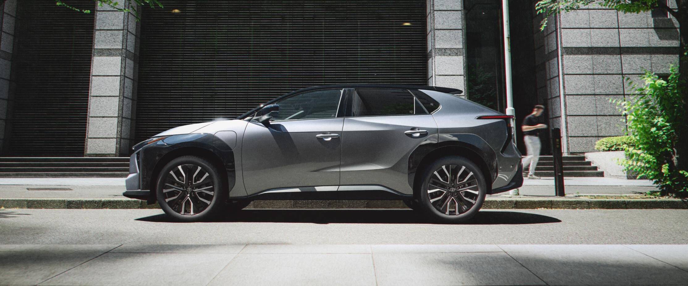 bZ4Xの特徴解説｜マイナーチェンジで｢普段使いできる｣電気自動車に